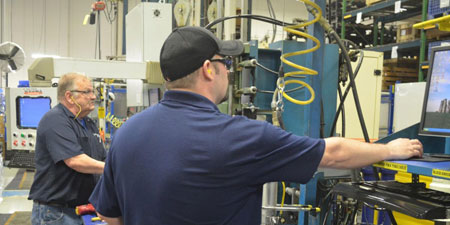 高速行式打印机帮助意大利液压装置生产厂家解决物流配送问题